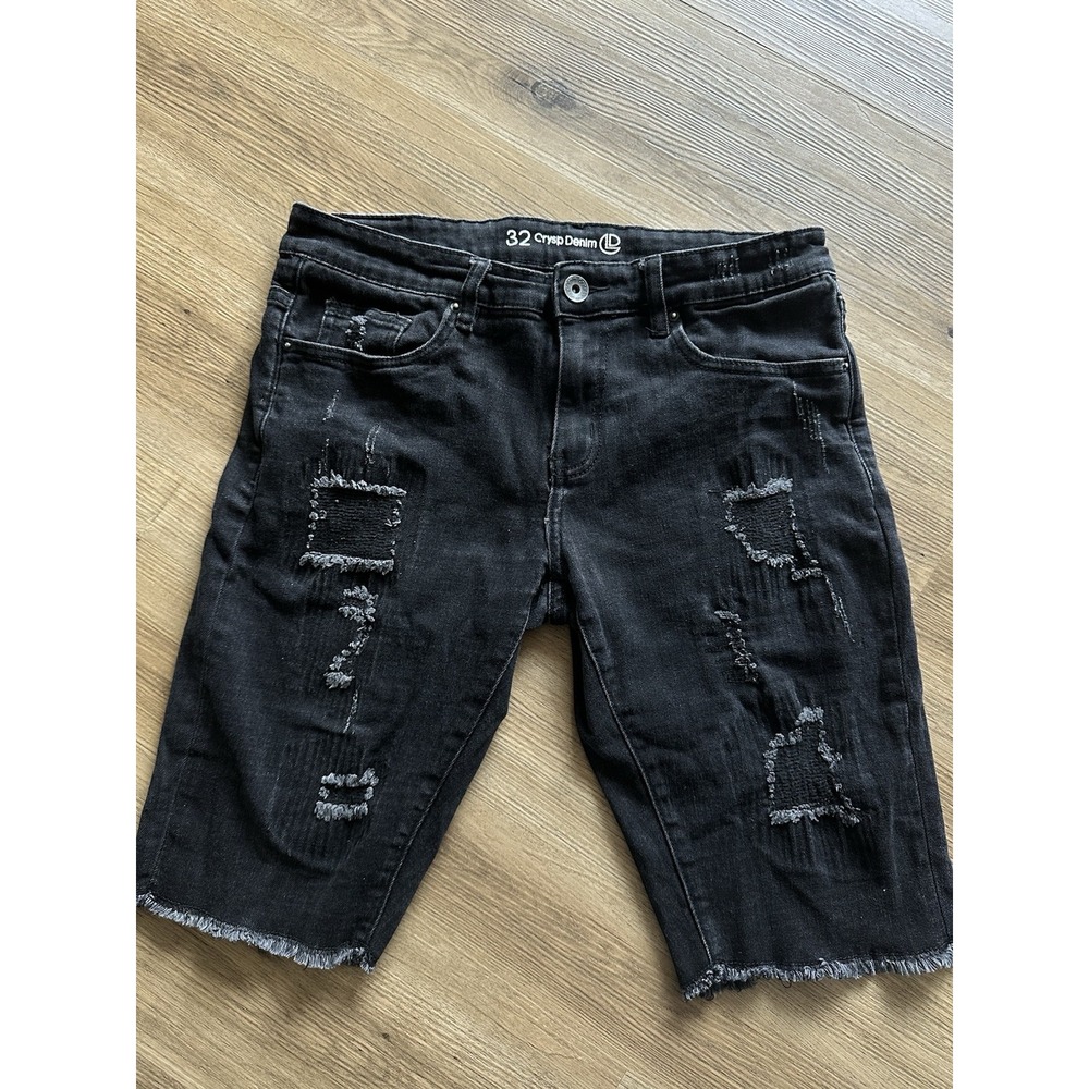 Men's Crysp Denim Distressed Black Knee Length Shorts - Size 32 - 13 in. inseam